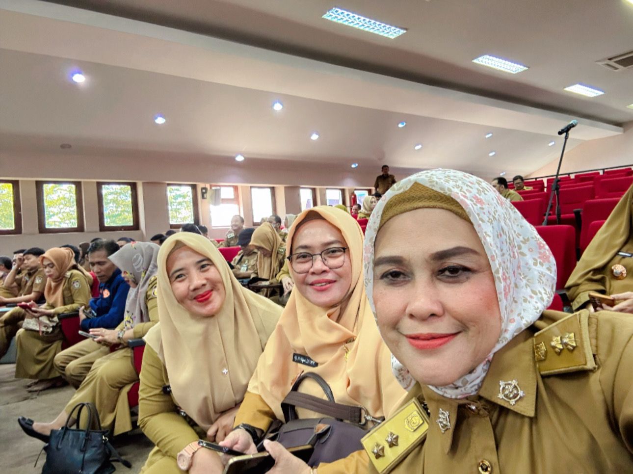 Lurah Mannuruki Hadiri Rapat Koordinasi Perdana Wali Kota Makassar