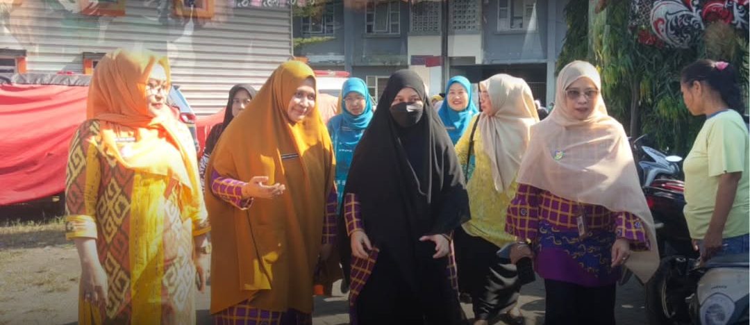 Camat Mariso Dampingi Ibu Gubernur Sulsel Kunjungi Bunda PAUD Rusunawa Baru